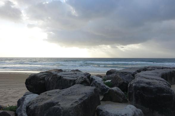 A photo of Cronulla Beach, Sydney, Australia at sunrise.